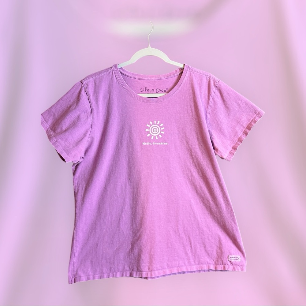 Life is Good T-shirt with Hello Sunshine print.